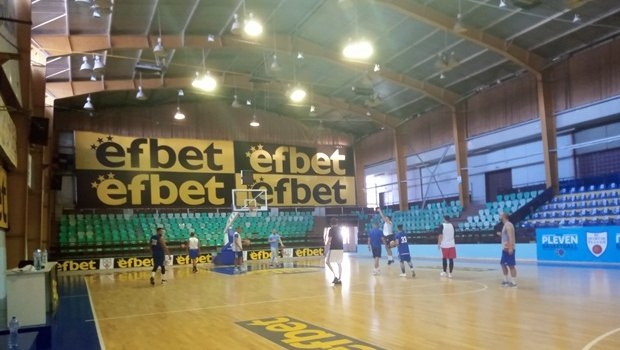 Баскетболният Спартак Плевен се завърна в зала Балканстрой след близо