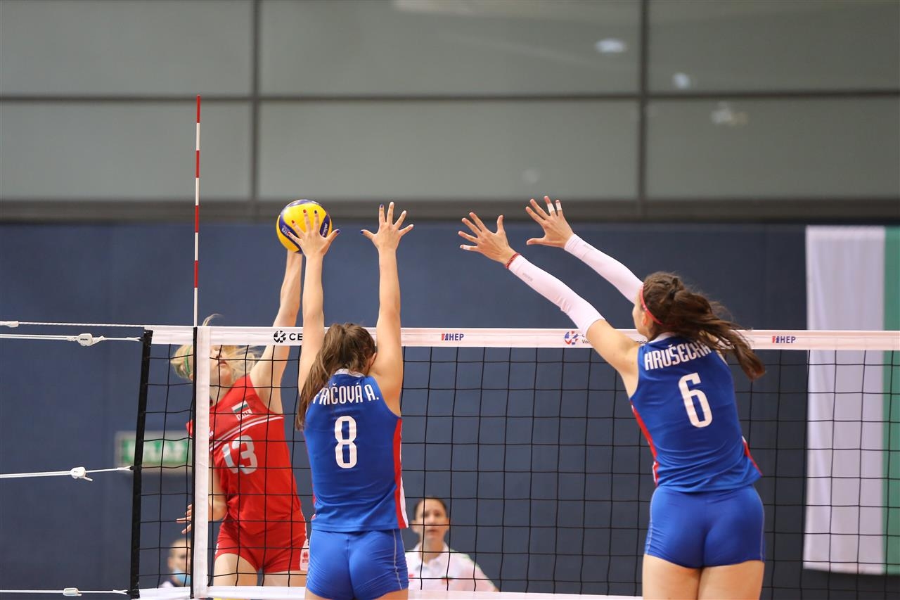 Националният волейболен отбор на България за девойки до 19 години