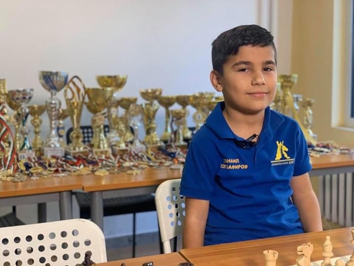 9 годишният Данаил Попзафиров състезател на Шахматен клуб ЕЛИТ е трети