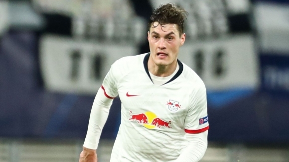 Трансферът на от в вече е на финалната права Двата