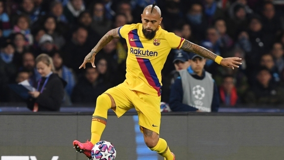 Полузащитникът ще напусне са постигнали споразумение за напускането на чилиеца