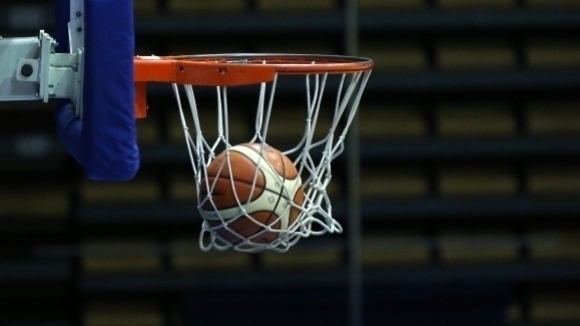 Във връзка със спешната необходимост да се приемат промени в