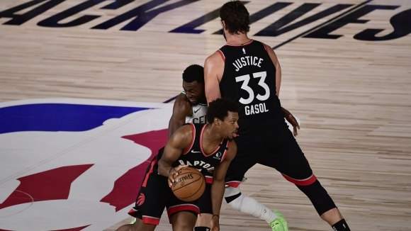Шампионът в НБА Торонто Раптърс изравни полуфиналната си серия с