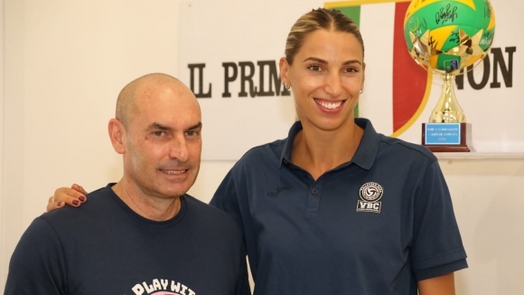 Българската волейболистка Елица Василева бе представена като състезателка на италианския