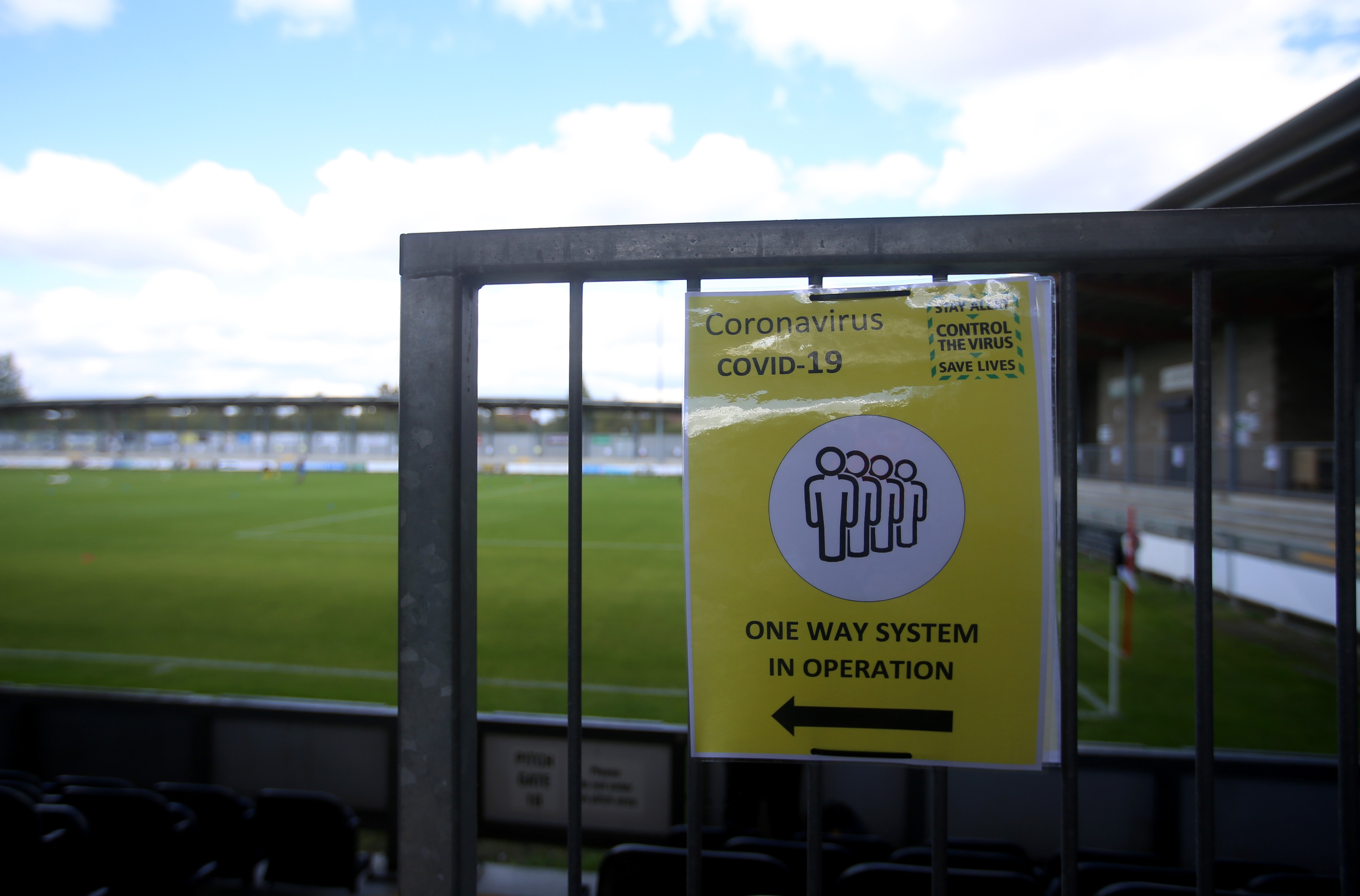 Броени дни преди старта на сезона в Премиър лийг Уест