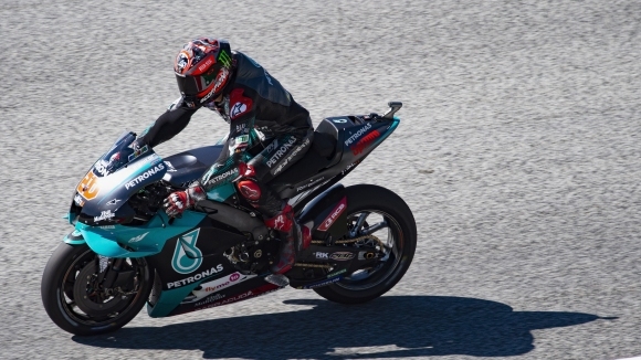 Фабио Куартараро Petronas Yamaha SRT записа най доброто време във втората