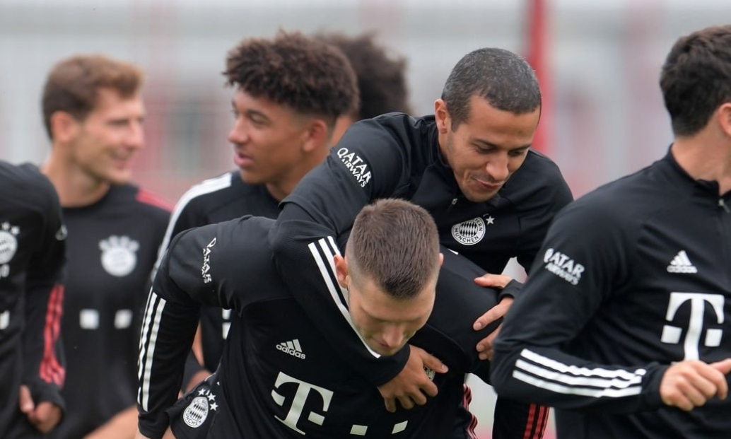 По време на тренировката на Байерн Мюнхен в петък се