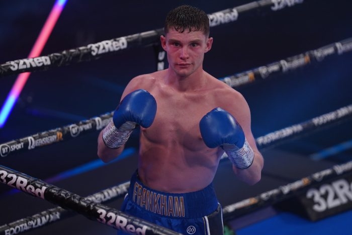 Четирикратният шампион на Англия и братовчед на Тайсън Фюри