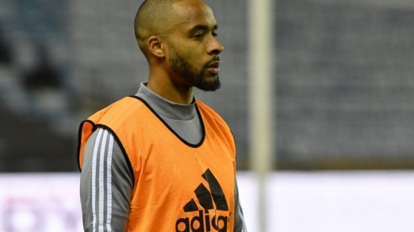 Защитниците Денис Одой и Джо Брайън както и халфът Джош