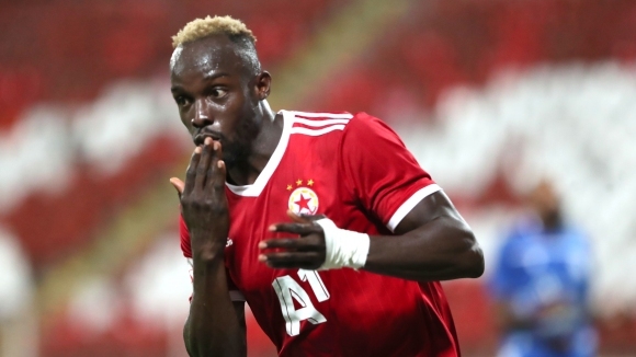 Али Соу напуска в посока Португалия в началото на месец