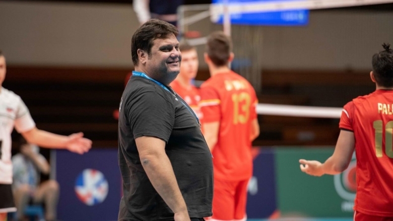 Селекционерът на националния ни отбор по волейбол на България за