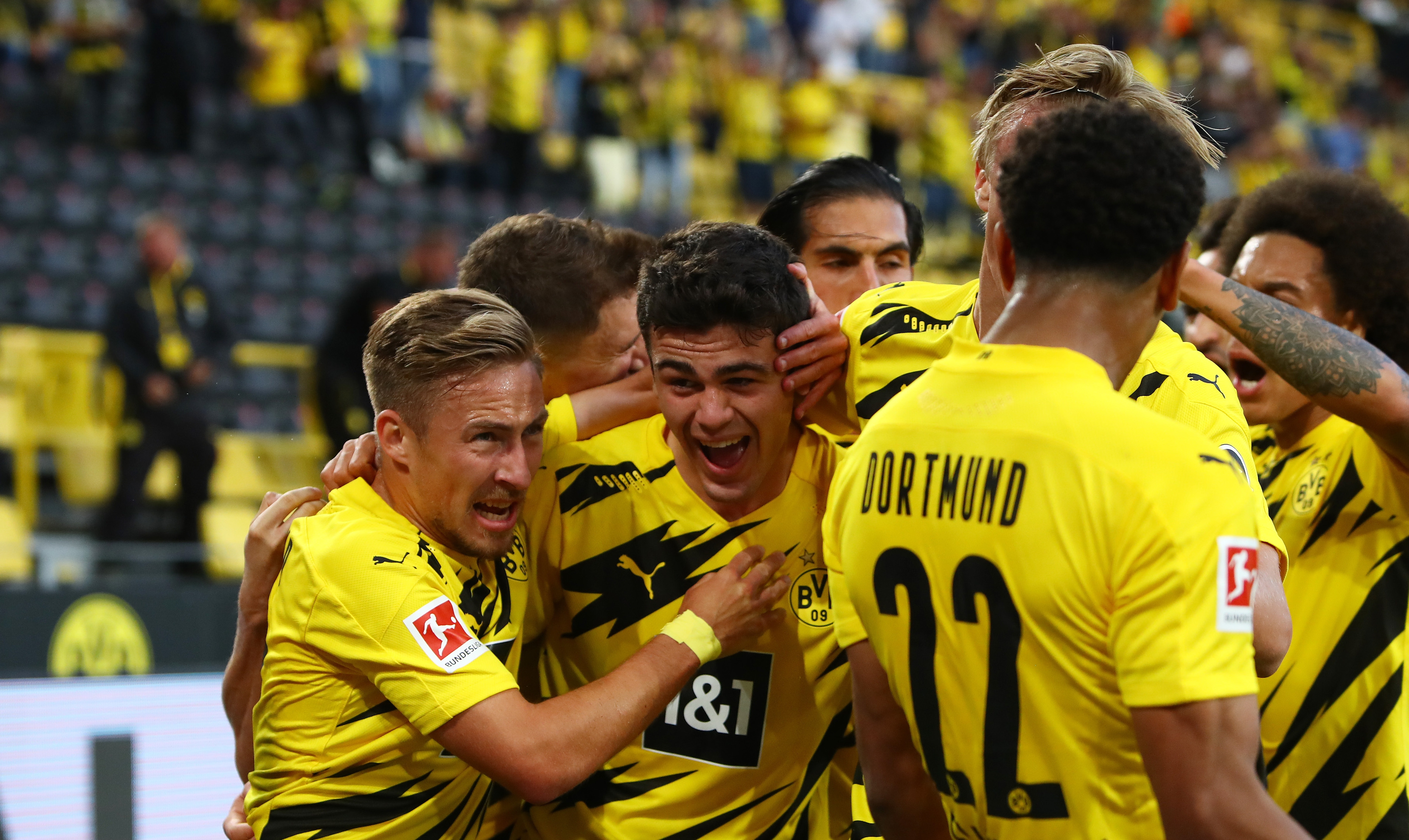 Борусия Дортмунд посреща Борусия Мьонхенгладбах в най интересната среща от съботната