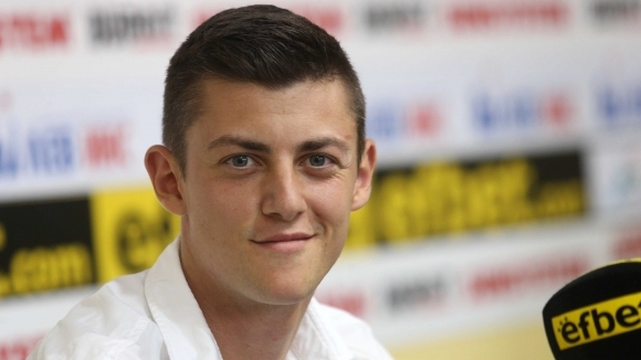 Националът за Купа Дейвис Александър Лазаров се класира за втория