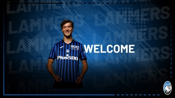 От официално обявиха трансфера на нападателя Сам Ламерс който пристига