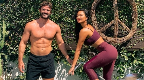 Никол Шерцингер успя да парира слуховете за бременност само със