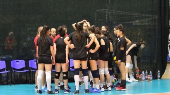 Националният отбор на България за девойки под 17 години, който