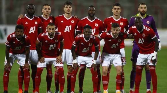 Футболистите и част от ръководството на заминаха за Швейцария Утре