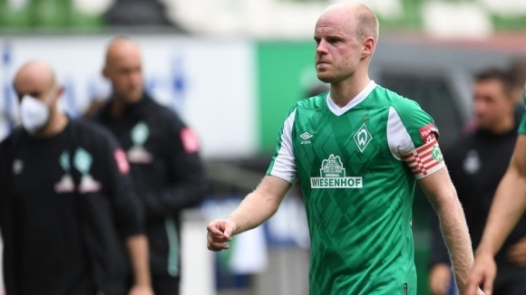 и да постигнали споразумение за трансфера на в нидерландския гранд