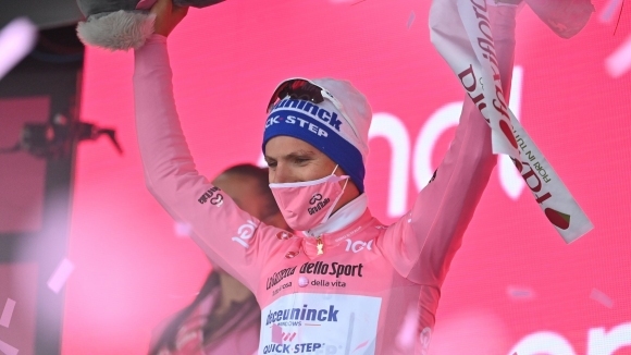 Еквадорецът Хонатан Кайседо спечели третия етап от Обиколката на Италия