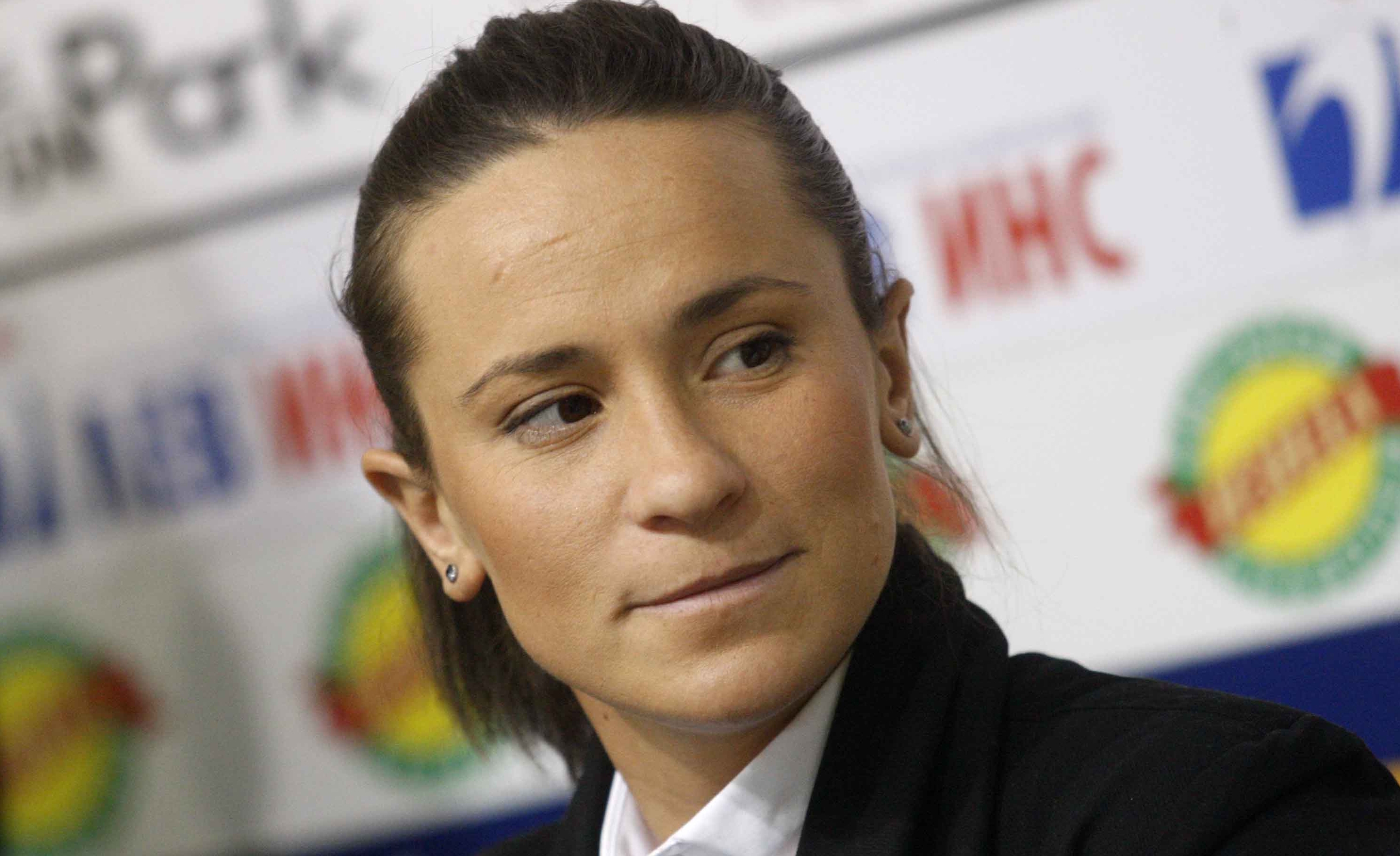 Световната шампионка на 200 метра едноместно кану от Милано 2015