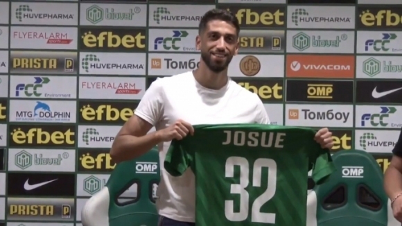 Новото попълнение на Жосуе Са беше представен пред журналистите на