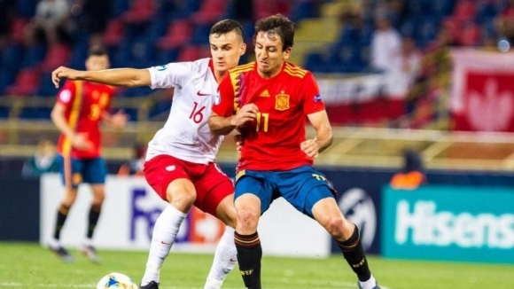 Фланговият нападател на Испания не замина с отбора за Лисабон