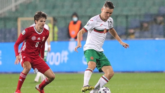 Полузащитникът на българския национален отбор Янис Карабельов обяви след домакинското