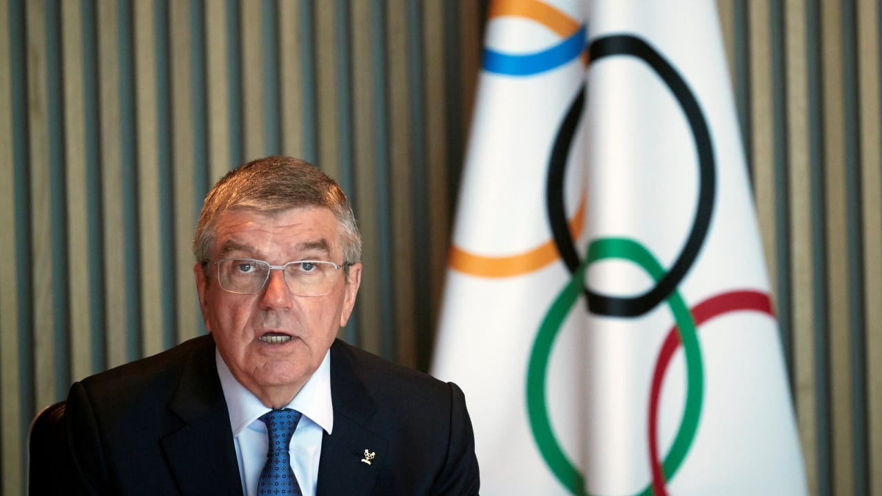 Президентът на Международния олимпийски комитет МОК Томас Бах планира да