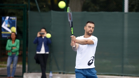 Националът на България за Купа Дейвис Димитър Кузманов преодоля квалификациите