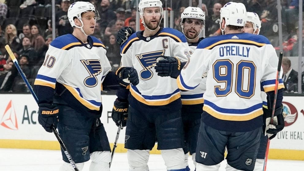 Алекс Пиетранджело подписа договор с Лас Вегас за следващите седем