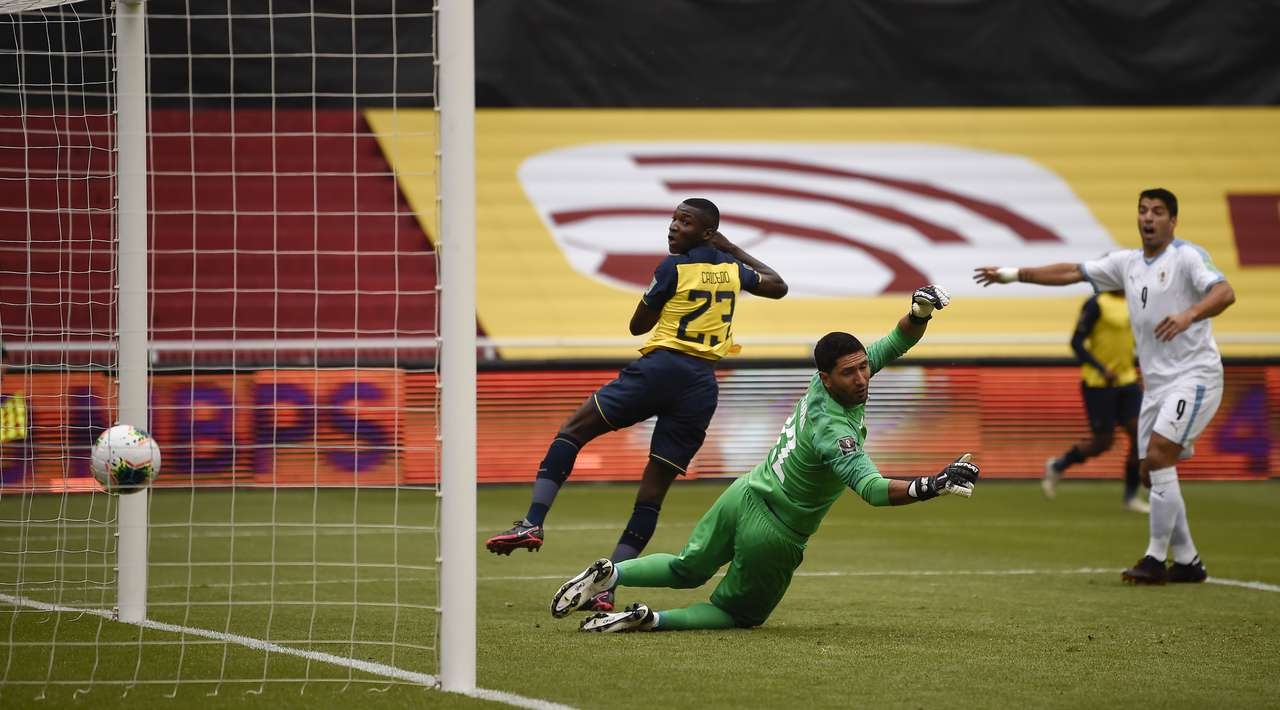 Отборът на Еквадор записа впечатляваща победа над Уругвай в двубой