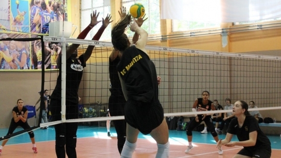 Женският волейболен шампион на България Марица Пловдив загуби първата контрола