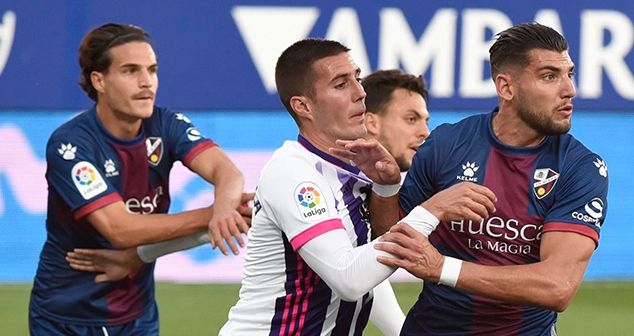 Отборите на и завършиха 2 2 в среща от 6 ия кръг