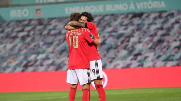 Бенфика постигна четвърта поредна победа в португалското първенство и е