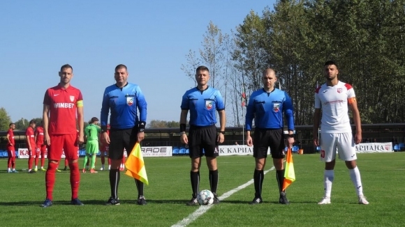 Отборът на постигна труден успех с 1 0 над в 1 16 финалите