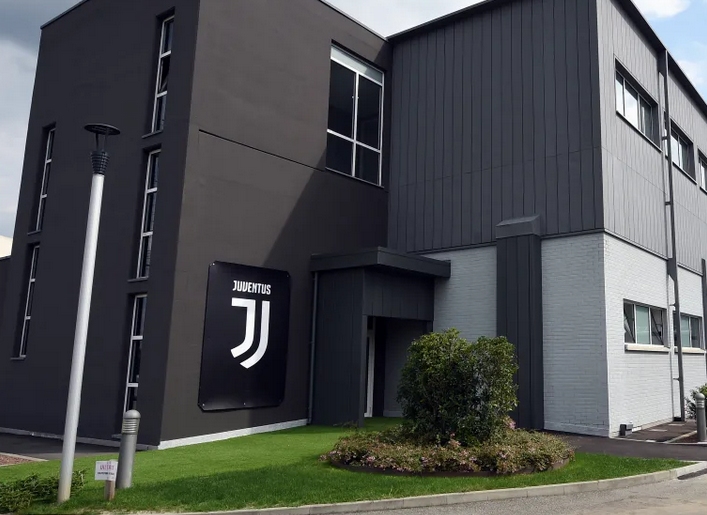 От Ювентус обявиха край на груповата изолация която на 14