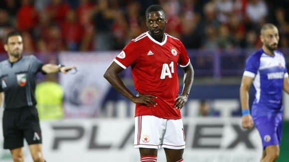 Полузащитникът на ЦСКА Юнус Санкаре ще седне на резервната скамейка