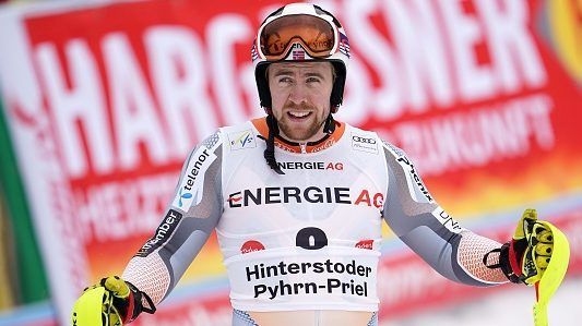 Защитаващият титлата си в ски алпийските дисциплини Александър Аамод Килде