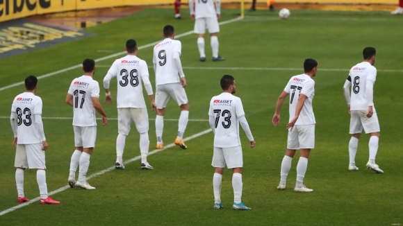 Отборът на Славия е застигнат от мощна COVID 19 вълна научи