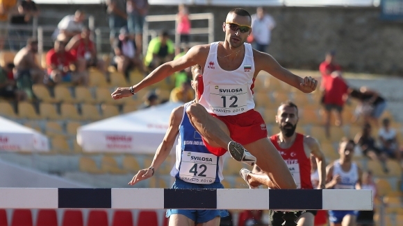 Националният рекордьор на България в бягането на 3000 метра стийпълчейз