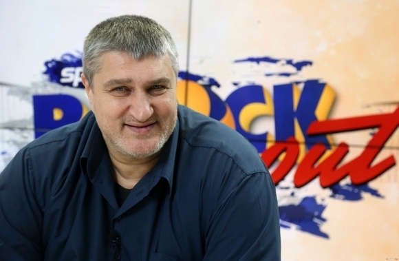 Шефът на волейболната федерация Любо Ганев е дал положителна проба за