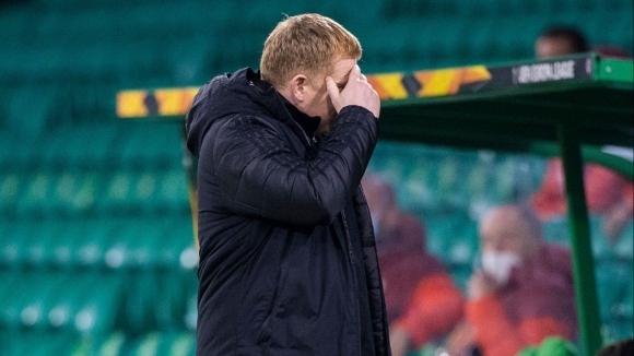 Мениджърът на Селтик Нийл Ленън бе съкрушен след загубата с