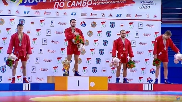 Ангел Ангелов спечели бронзов медал и донесе първо отличие за