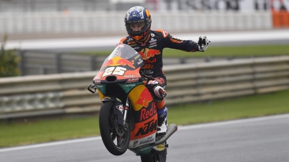 Испанецът Раул Фернандес спечели Гран При на Европа на пистата