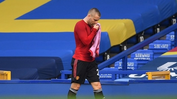 Левият бек на Манчестър Юнайтед ще бъде извън игра за