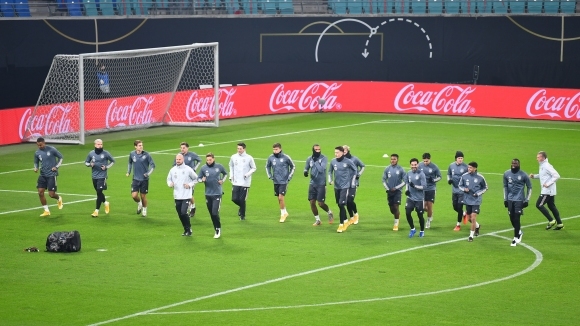 Футболистите на Байерн Мюнхен се включиха в лагера на националния