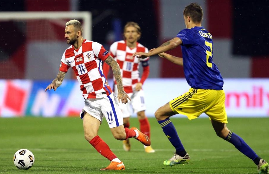 Хърватският полузащитник на е дал положителен тест за коронавирус Новината