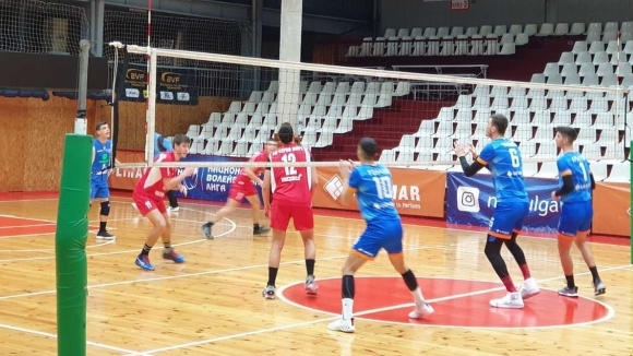 Волейболистите на Дунав Русе започнаха участието си във втората осмица