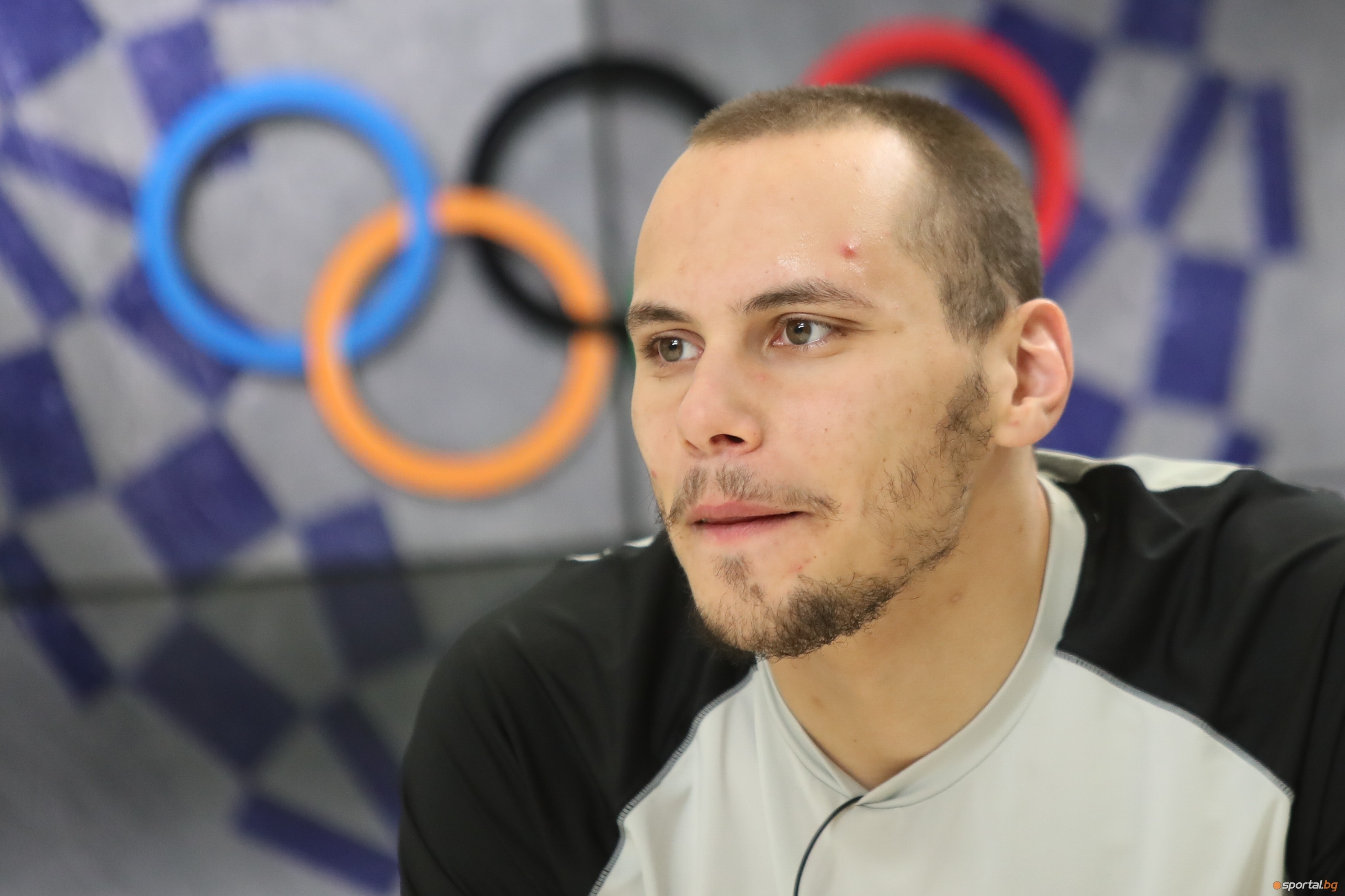 Антъни Иванов спечели коронната си дисциплина 200 м бътерфлай на