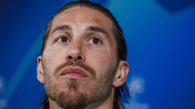 Капитанът на Испания и изненадващо няма да се появи за